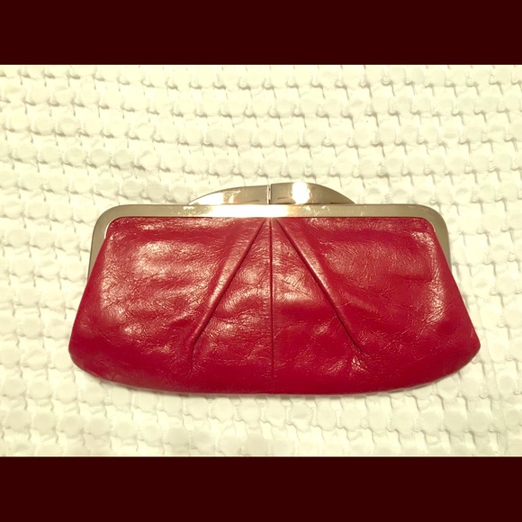 HOBO Handbags - Hobo clutch